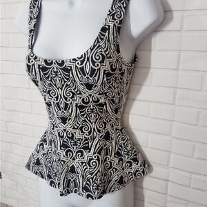 Bebe Black and White Jacquard Peplum Top XS Tank Sleeveless Shirt